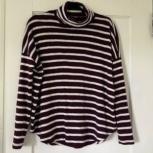 American eagle turtle neck